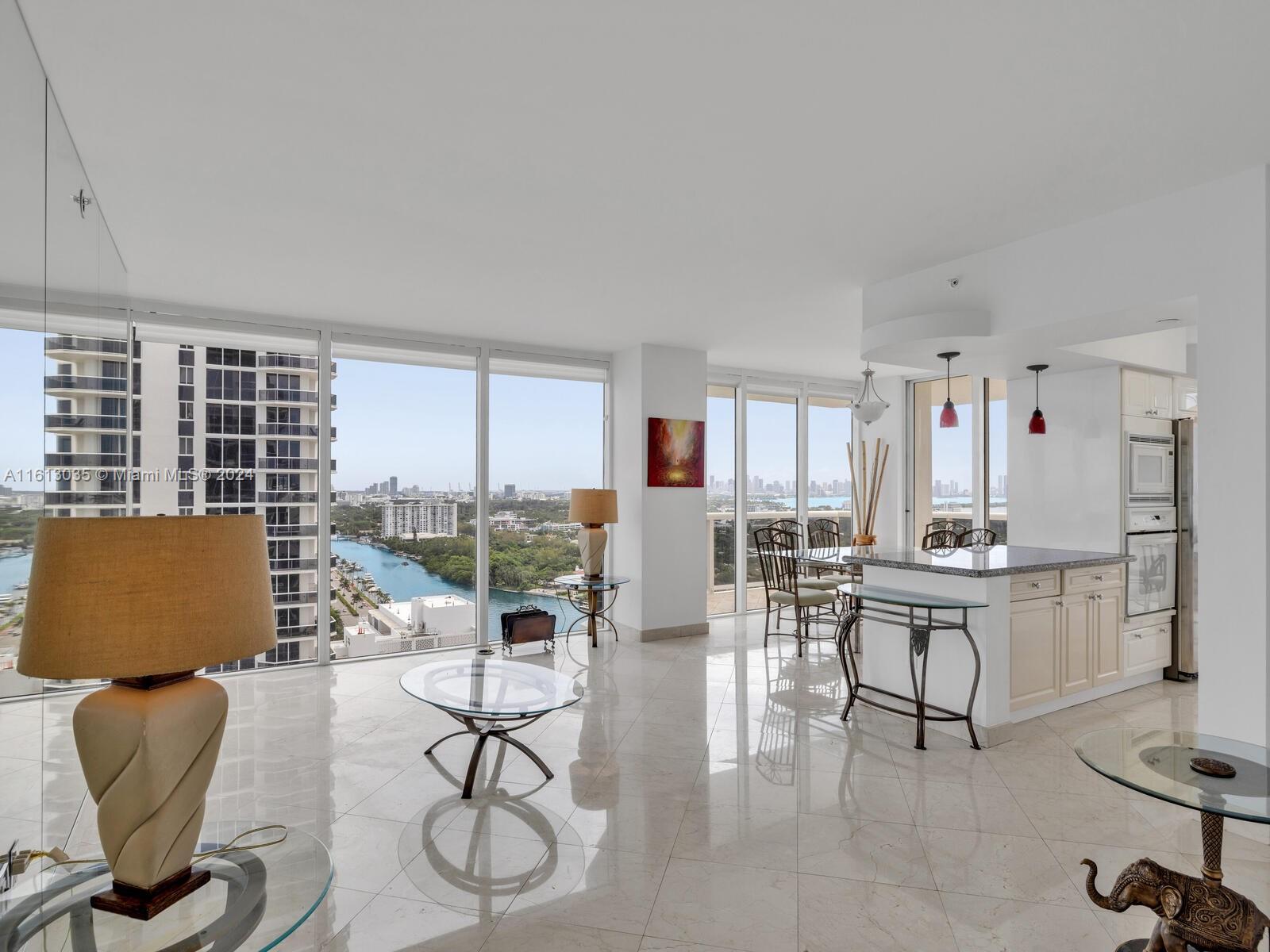 4779 Collins Ave # 2805