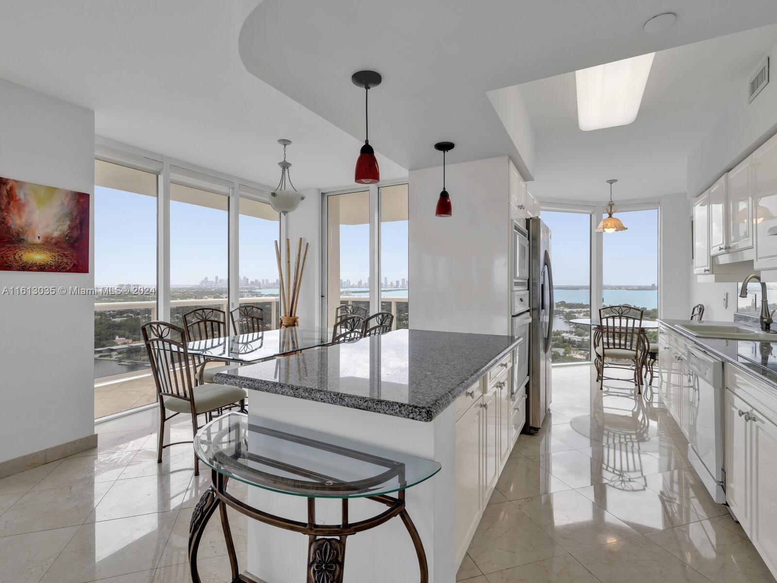 4779 Collins Ave # 2805