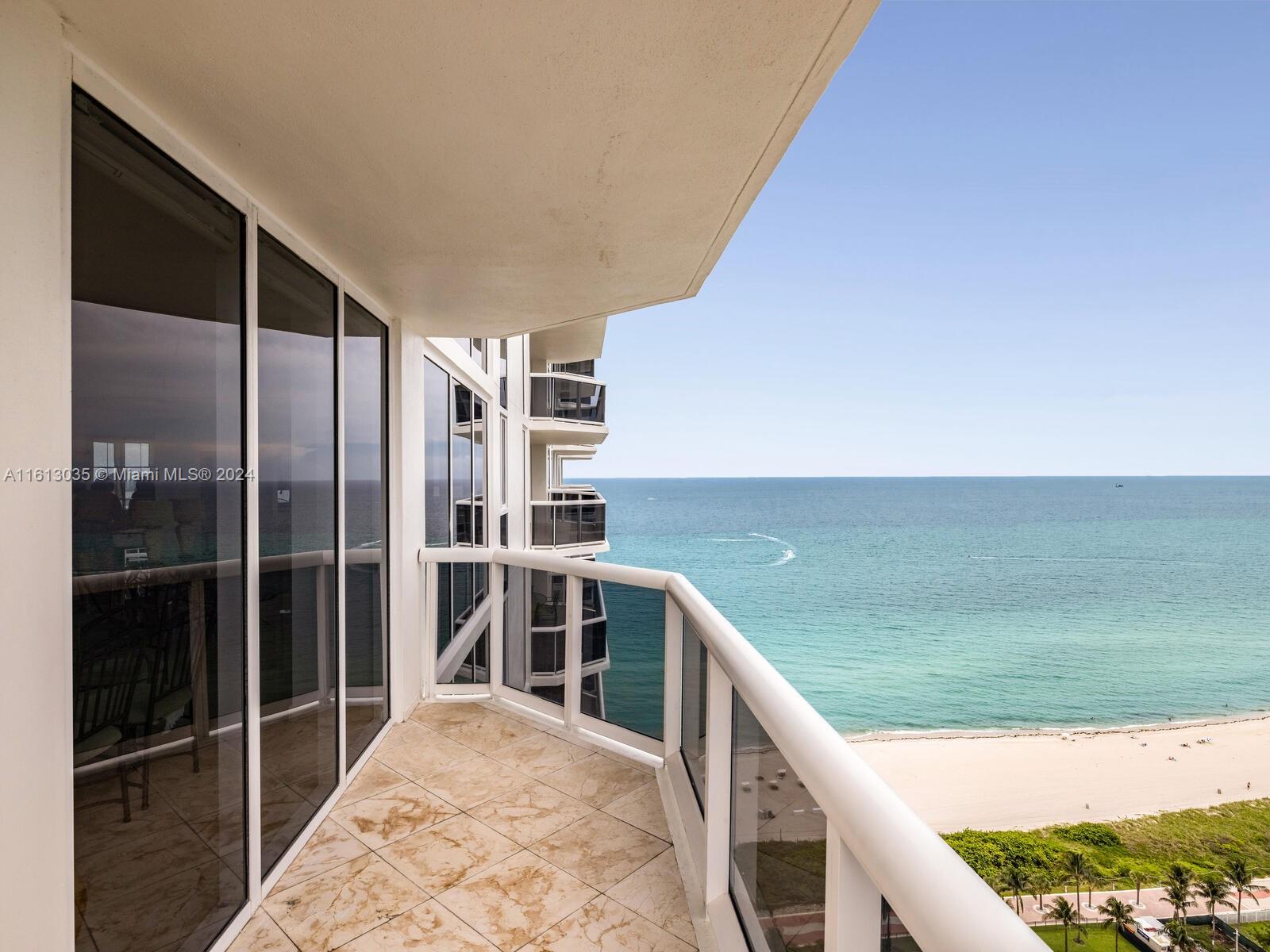 4779 Collins Ave # 2805