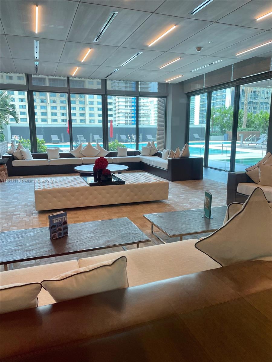 1080 Brickell Ave # 1709