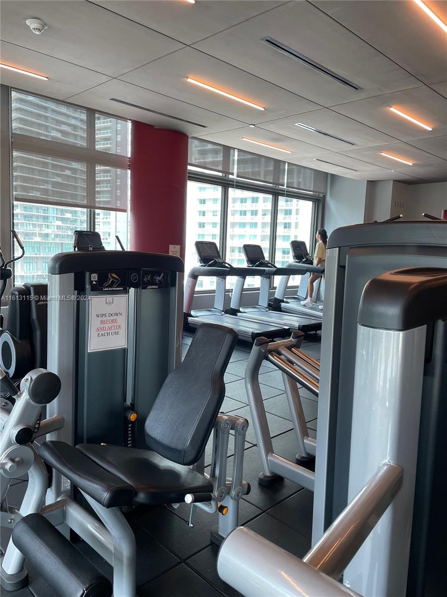1080 Brickell Ave # 1709
