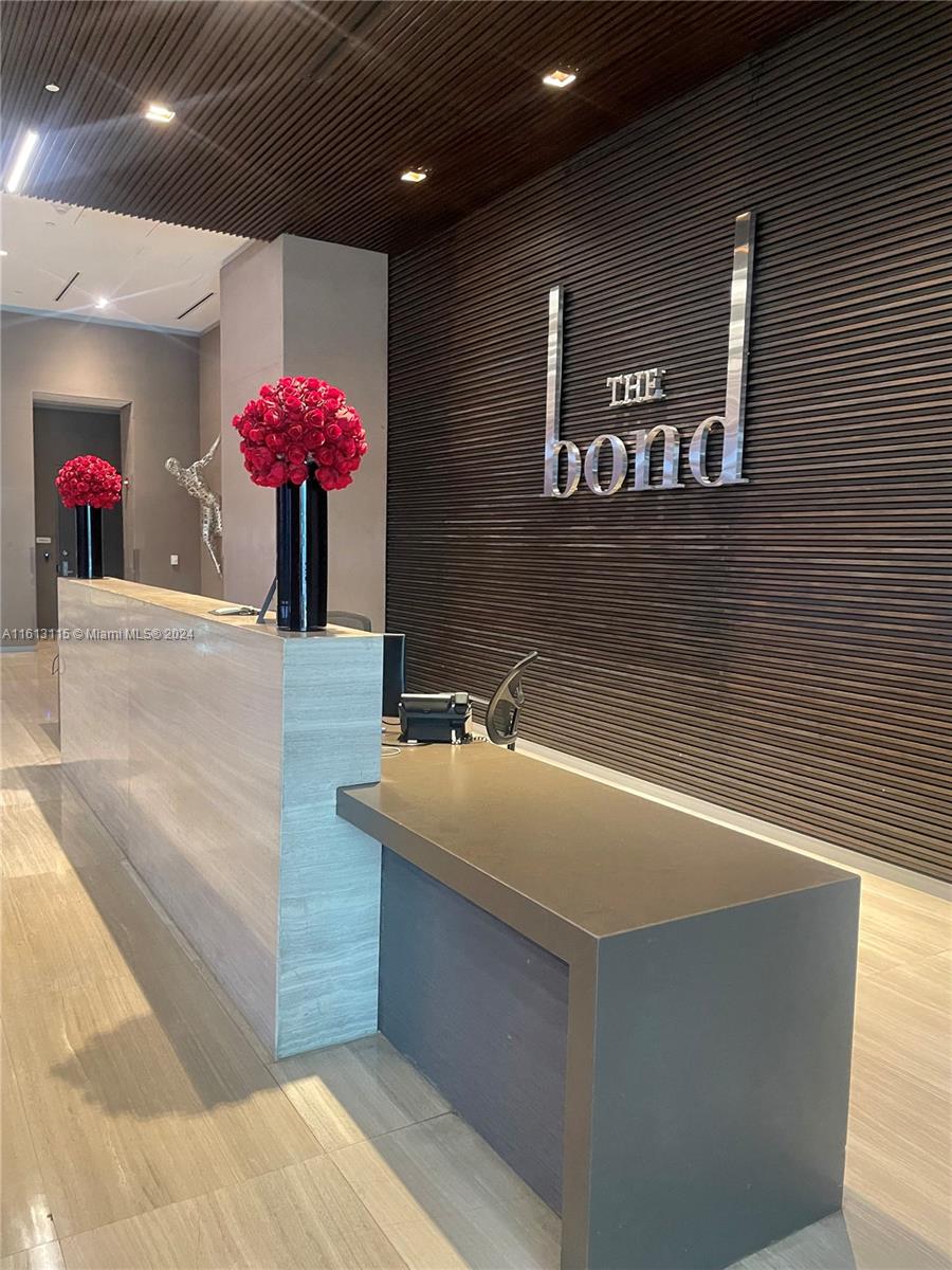 1080 Brickell Ave # 1709