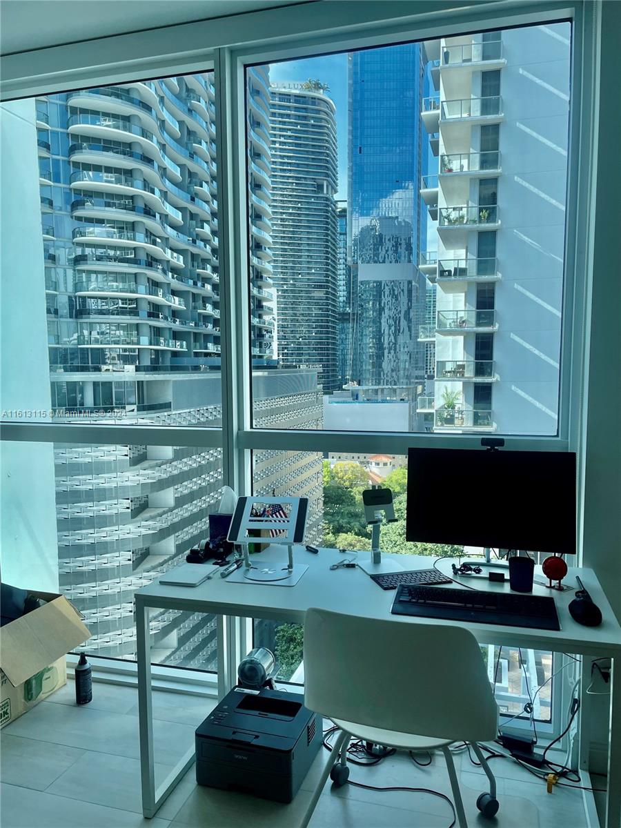1080 Brickell Ave # 1709