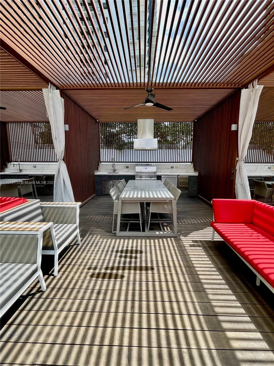 1080 Brickell Ave # 1709