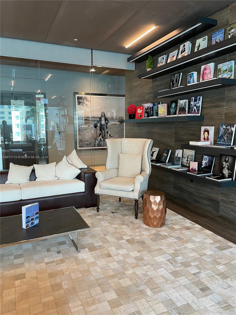 1080 Brickell Ave # 1709