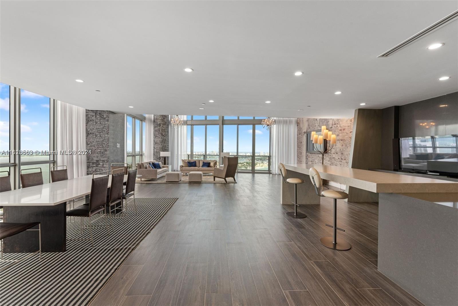 1100 Biscayne Blvd # 3507 Unit: 3506-3507
