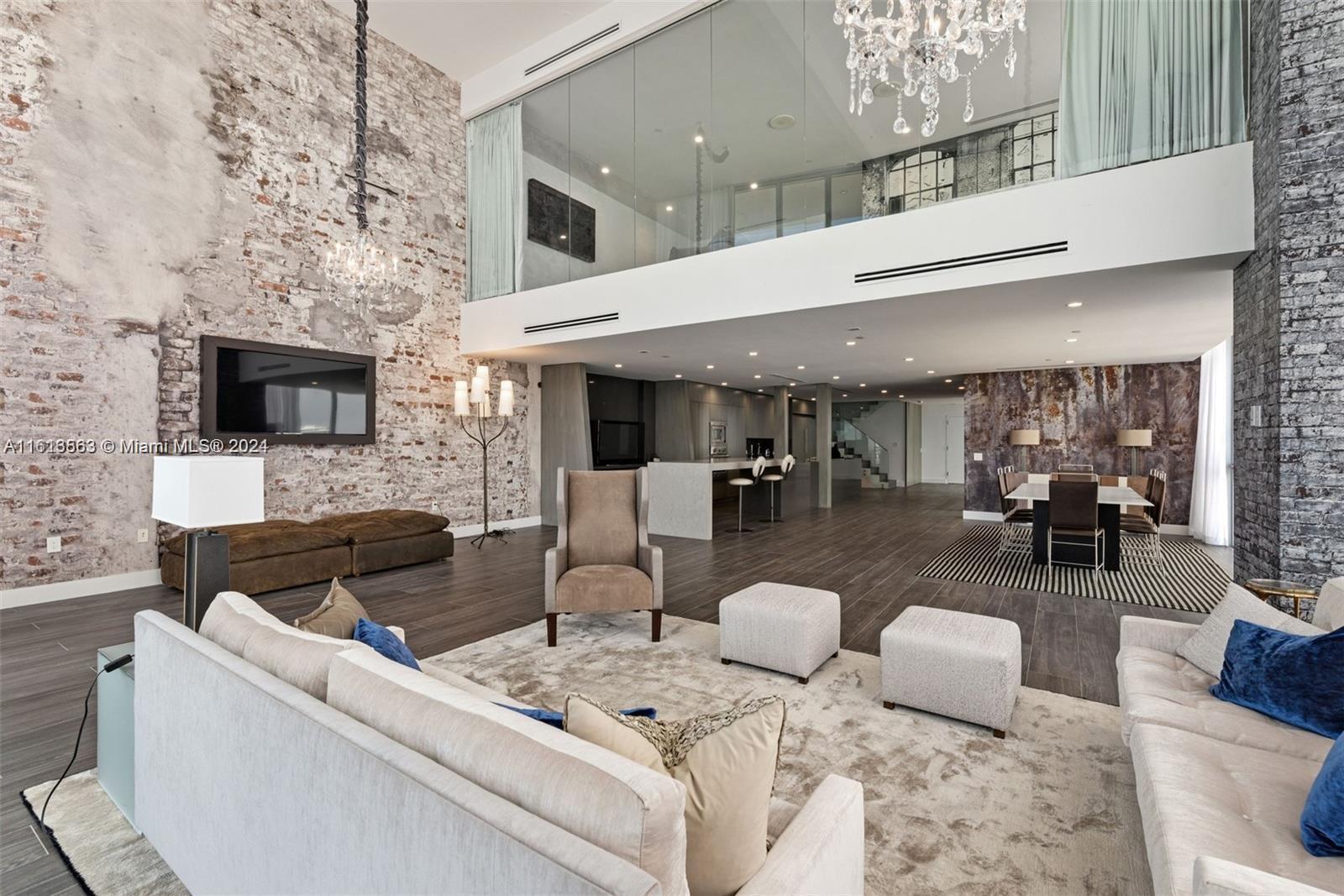 1100 Biscayne Blvd # 3507 Unit: 3506-3507