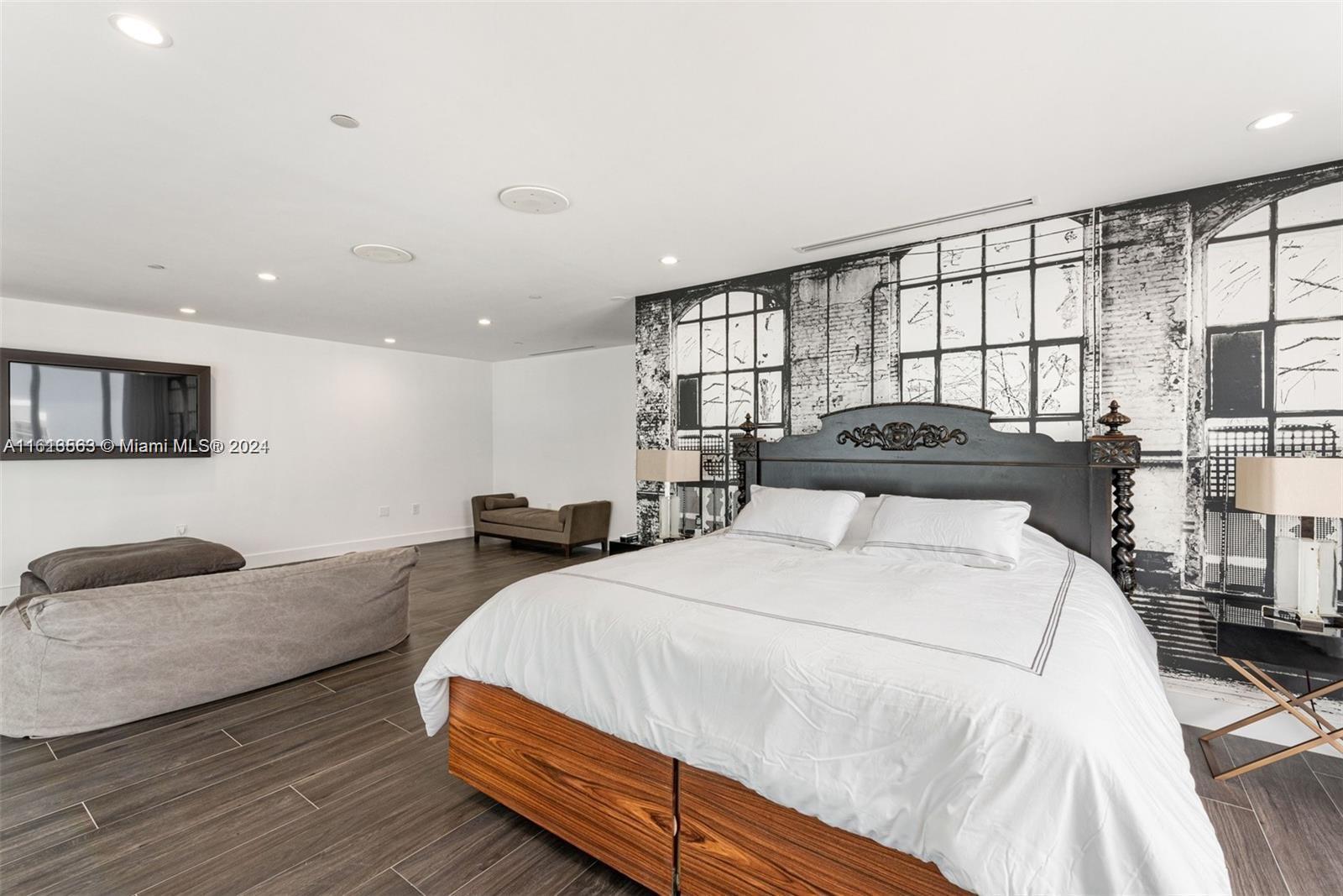 1100 Biscayne Blvd # 3507 Unit: 3506-3507