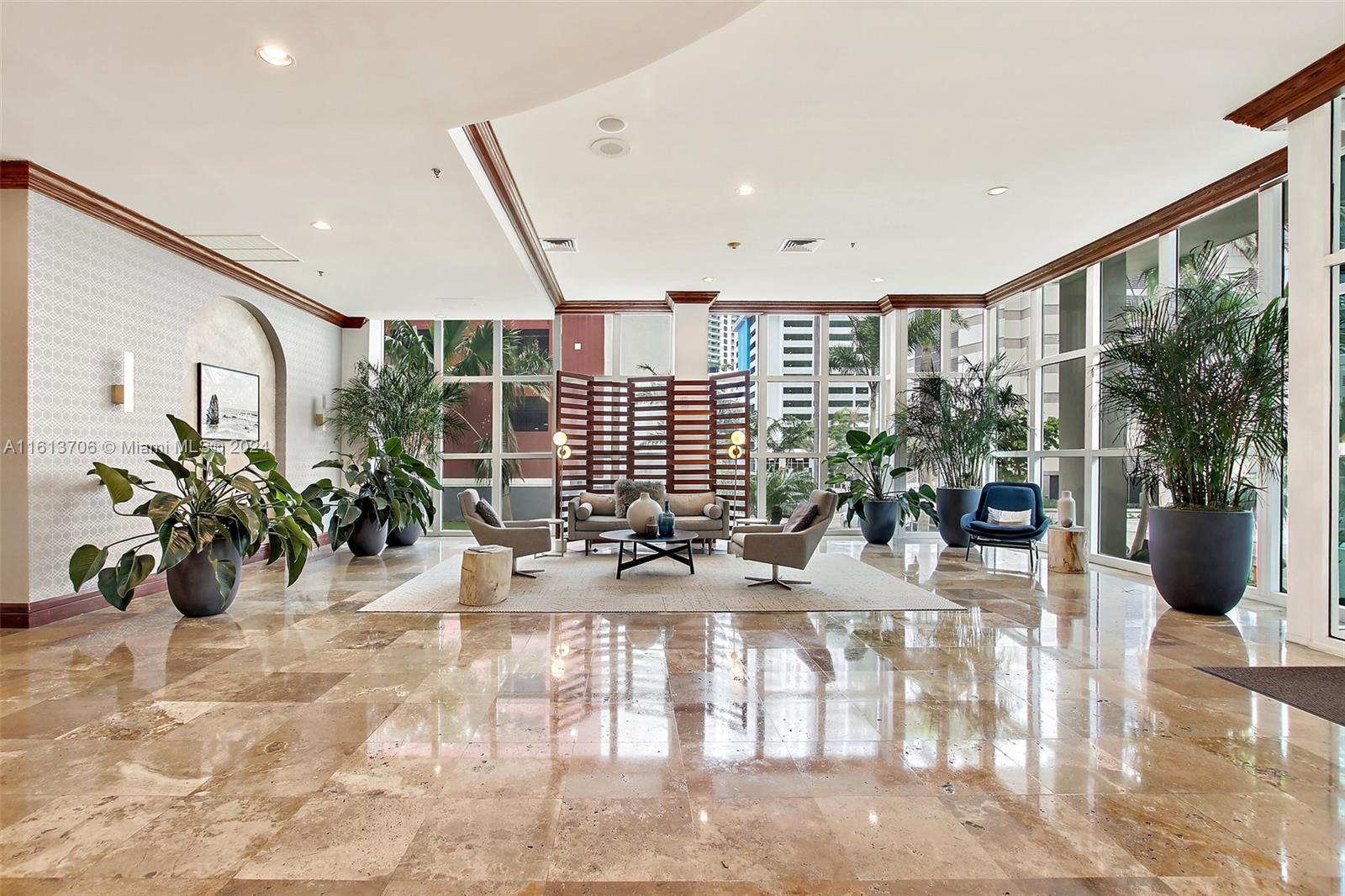 1111 Brickell Bay Dr # 2901