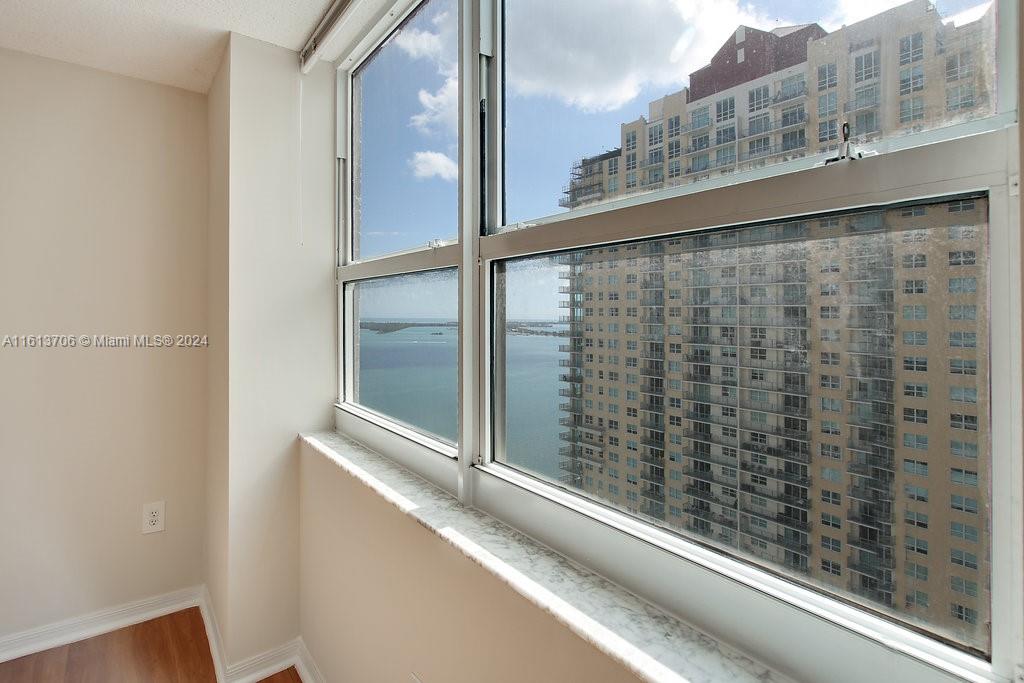 1111 Brickell Bay Dr # 2901