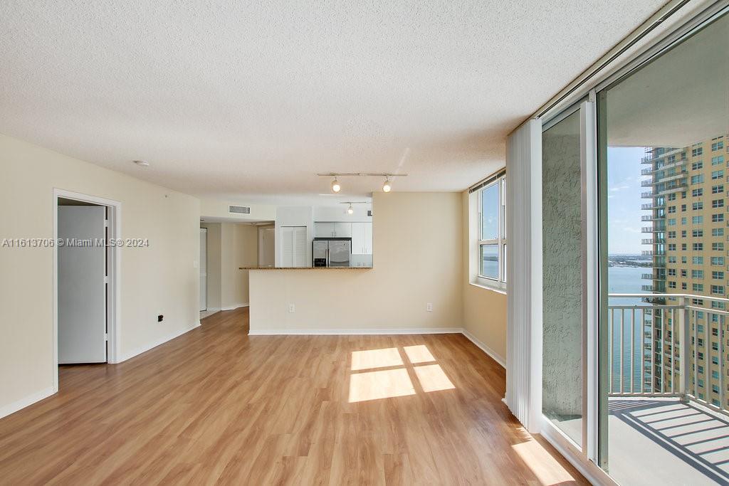 1111 Brickell Bay Dr # 2901