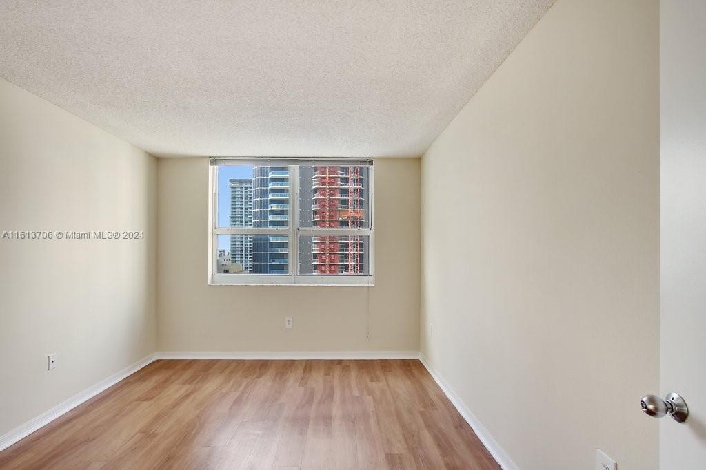1111 Brickell Bay Dr # 2901