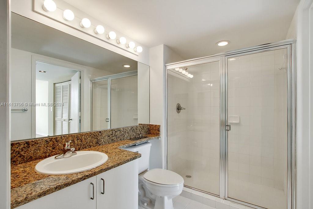 1111 Brickell Bay Dr # 2901