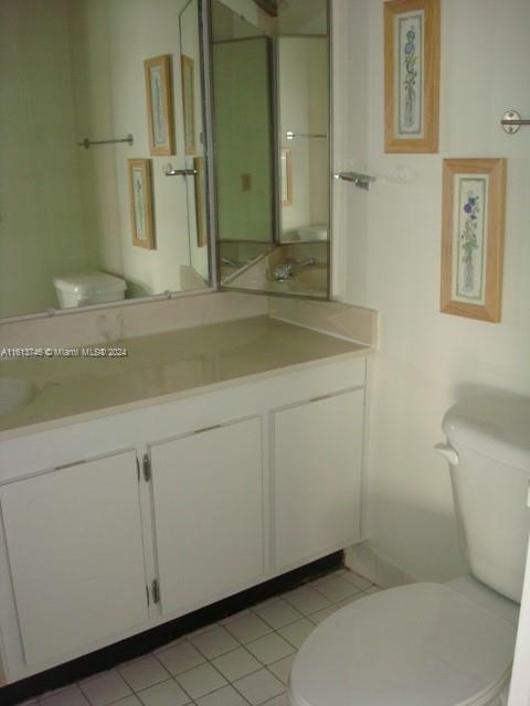 2501 Brickell Ave # 808