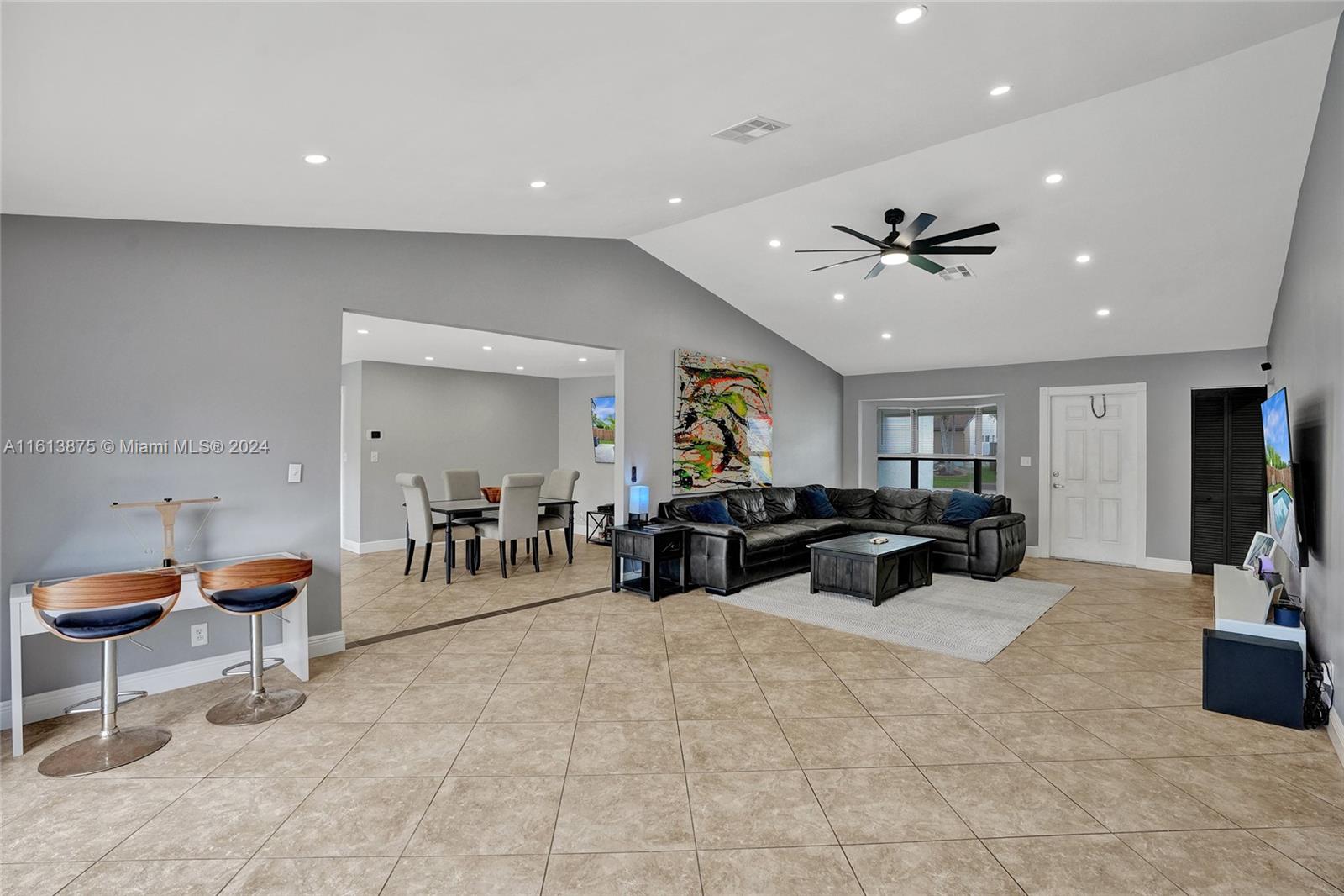 10240 NW 31st Ct