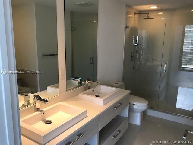 55 SW 9th St # 2103