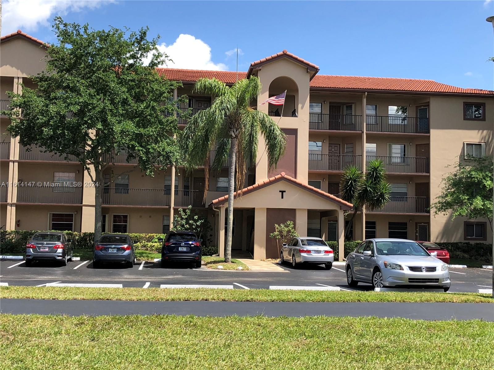 1251 SW 125th Ave # 301T