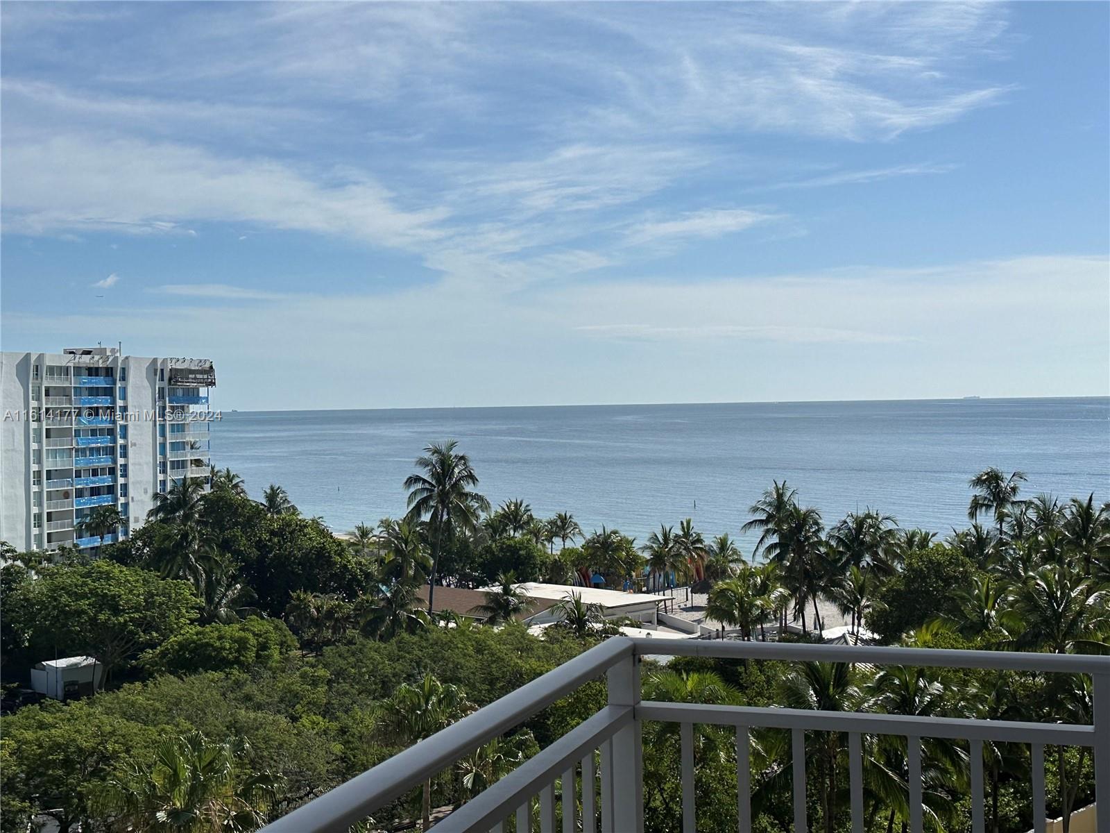 791 Crandon Blvd # 704