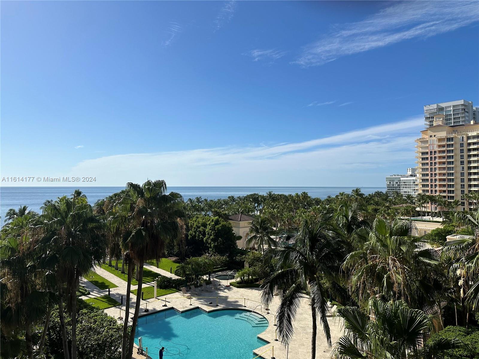 791 Crandon Blvd # 704