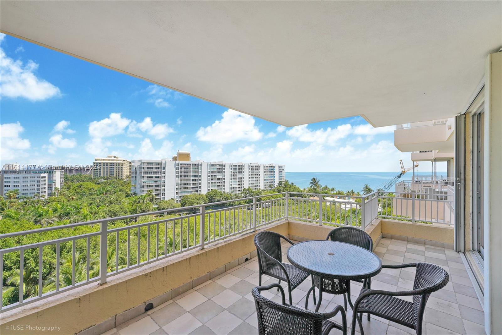 791 Crandon Blvd # 704