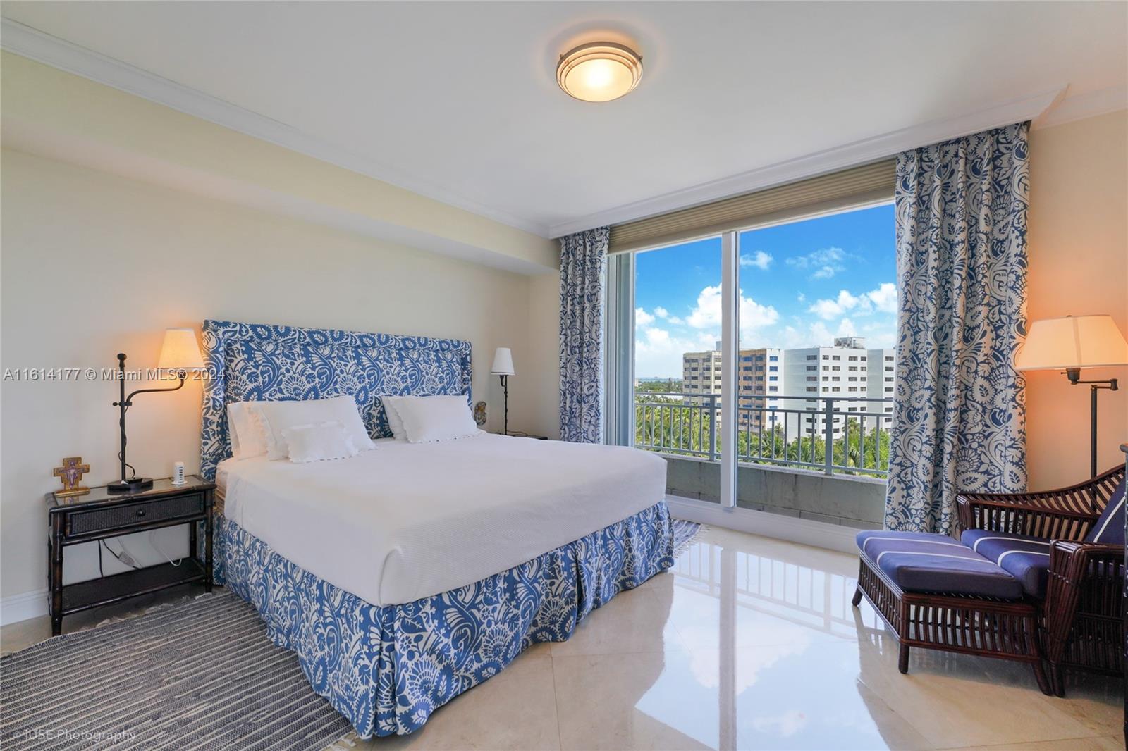 791 Crandon Blvd # 704