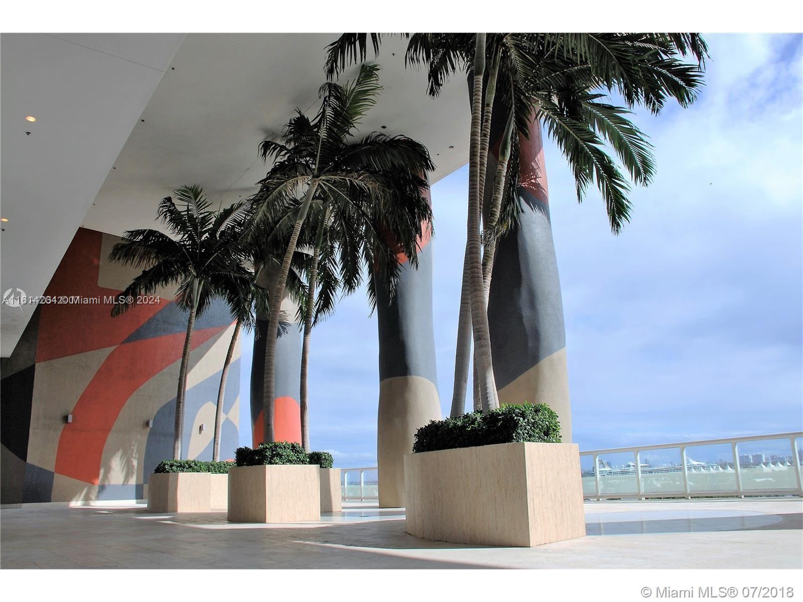 50 BISCAYNE BLVD # 1703