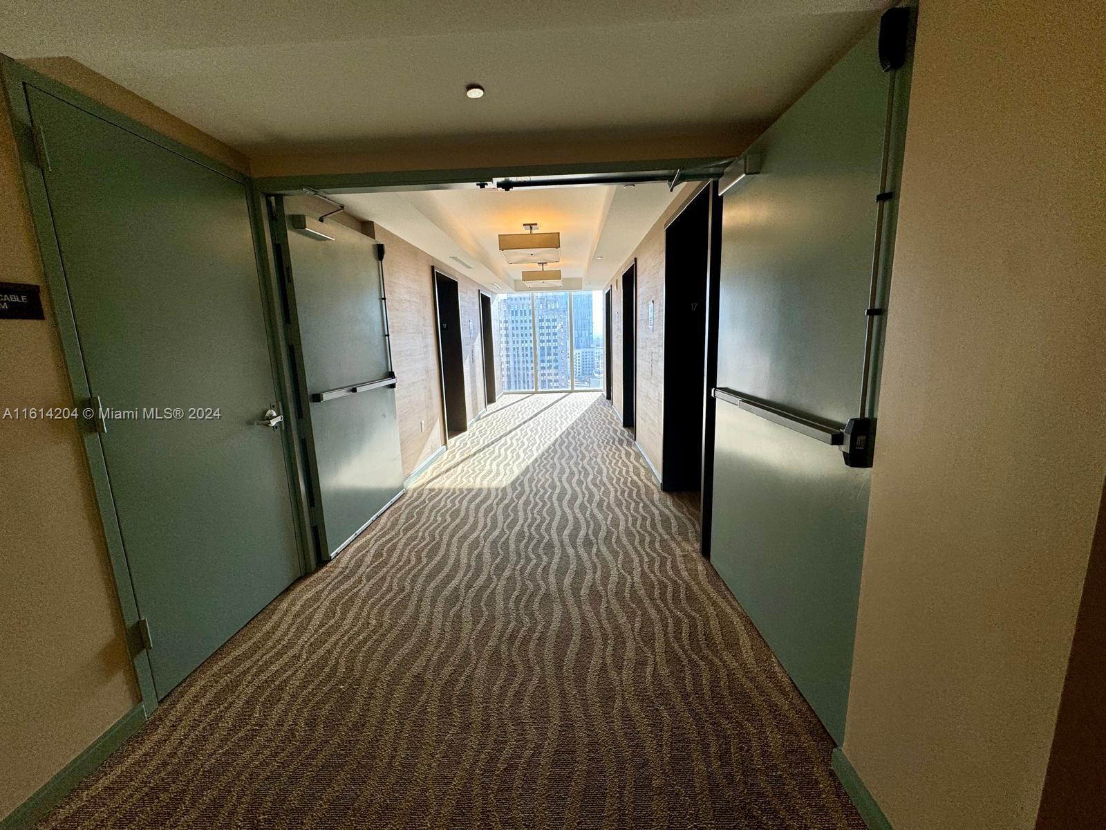 50 BISCAYNE BLVD # 1703