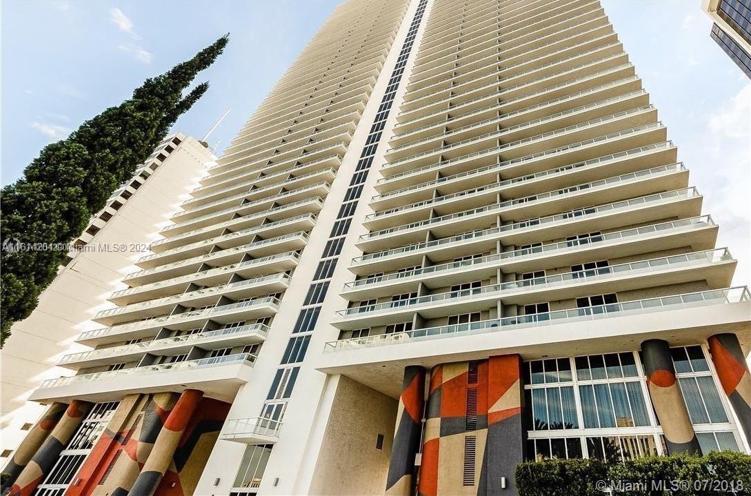 50 BISCAYNE BLVD # 1703