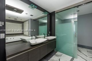 200 Biscayne Boulevard Way # 3411