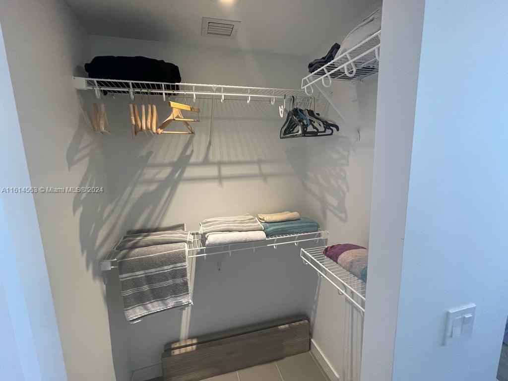 1600 NE 1st Ave # 2208