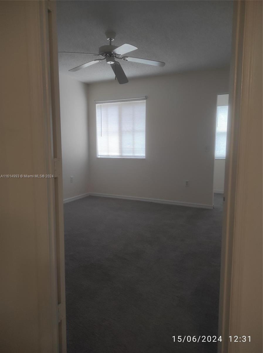 2433 Centergate Dr # 305