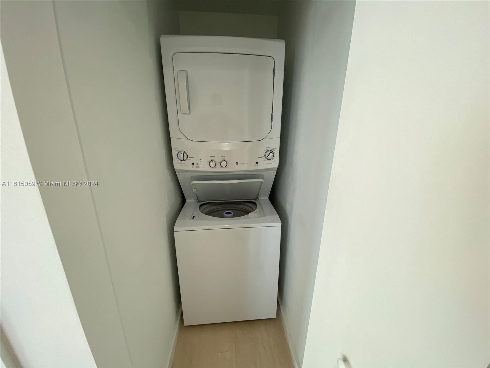 1300 S Miami Ave Unit: 2405