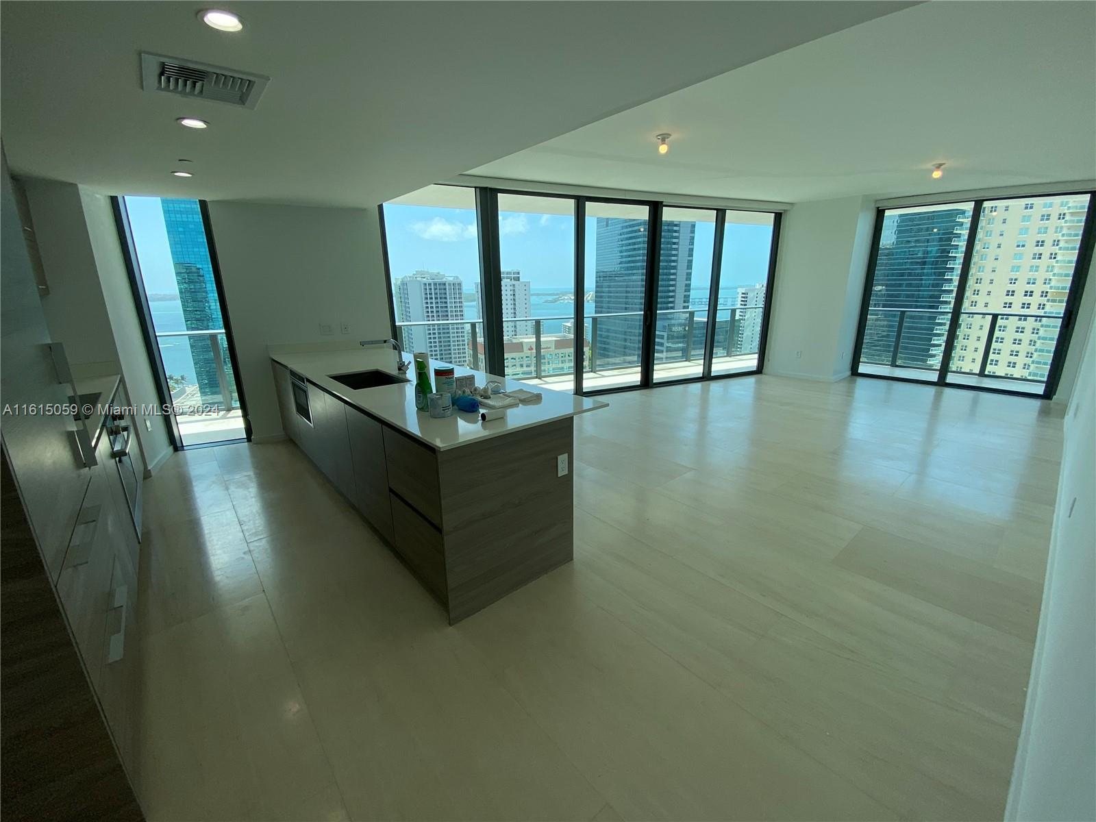 1300 S Miami Ave Unit: 2405