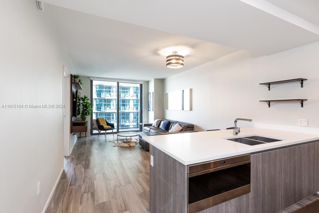 801 S Miami Ave Unit: 3208