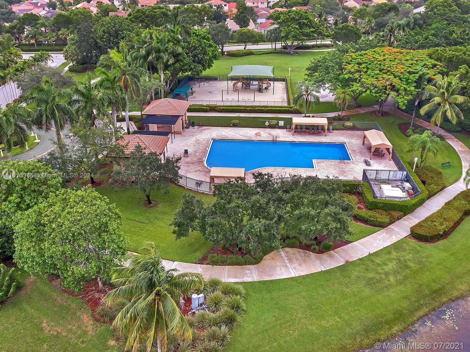 784 Chimney Rock Rd