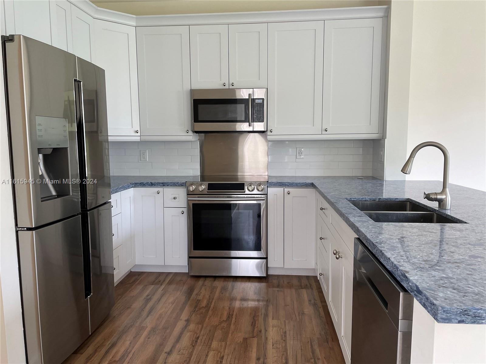 784 Chimney Rock Rd