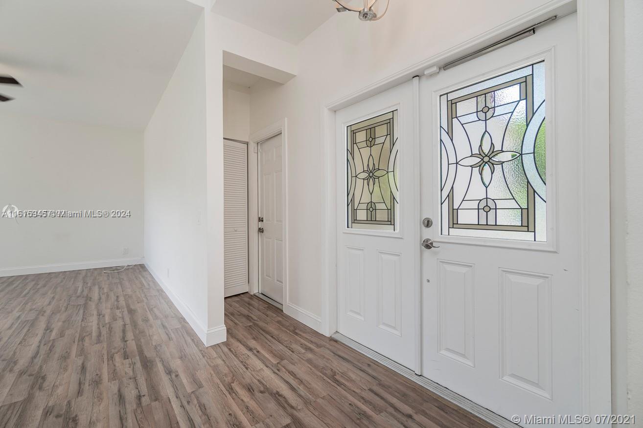 784 Chimney Rock Rd