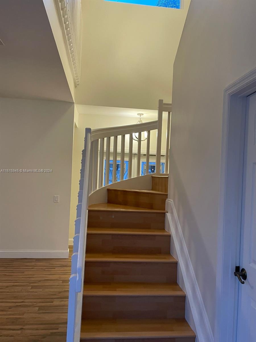784 Chimney Rock Rd