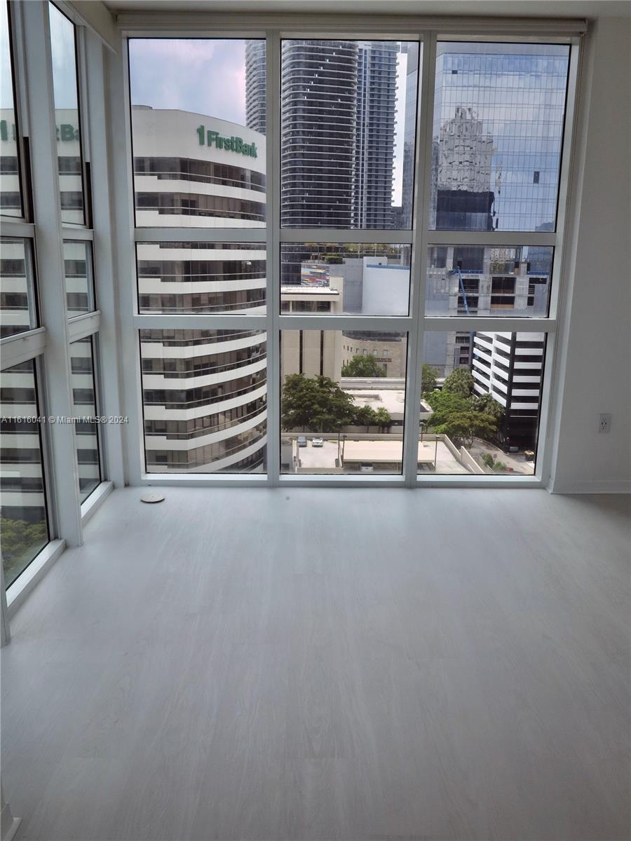 950 Brickell Bay Dr # 1201