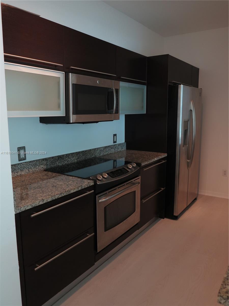 950 Brickell Bay Dr # 1201
