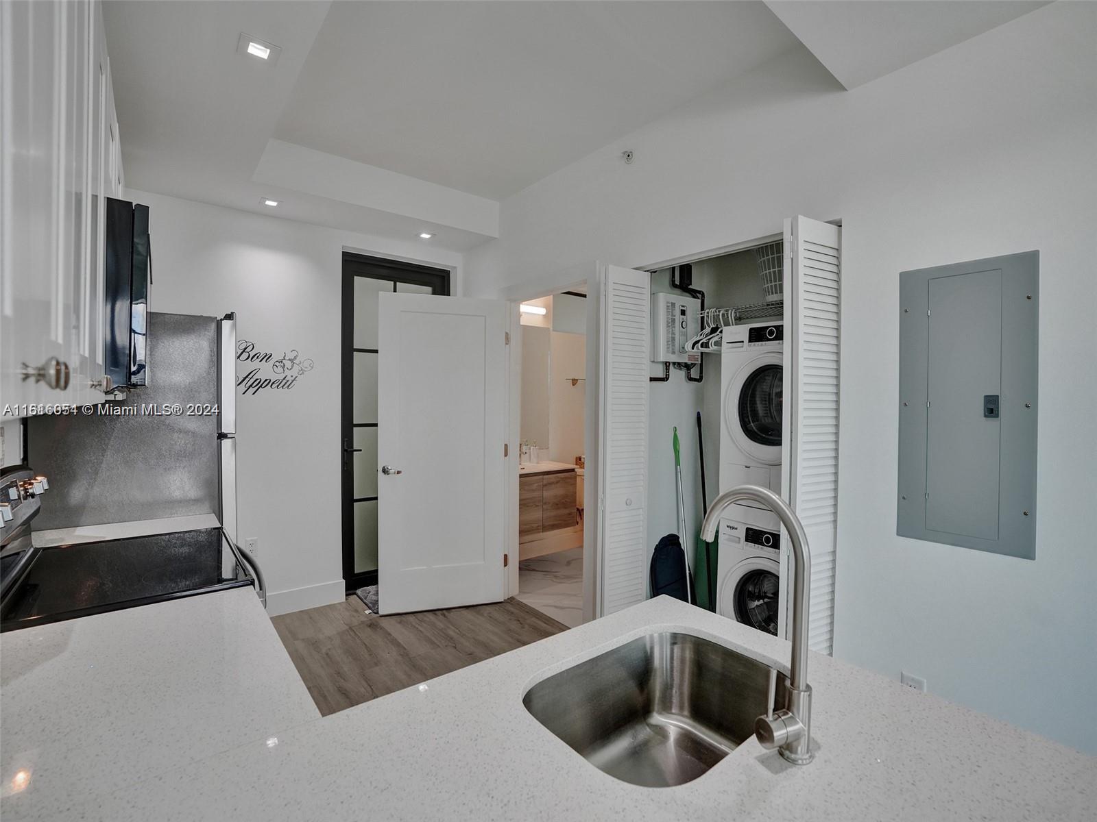 4100 SW 64th Ave # 308