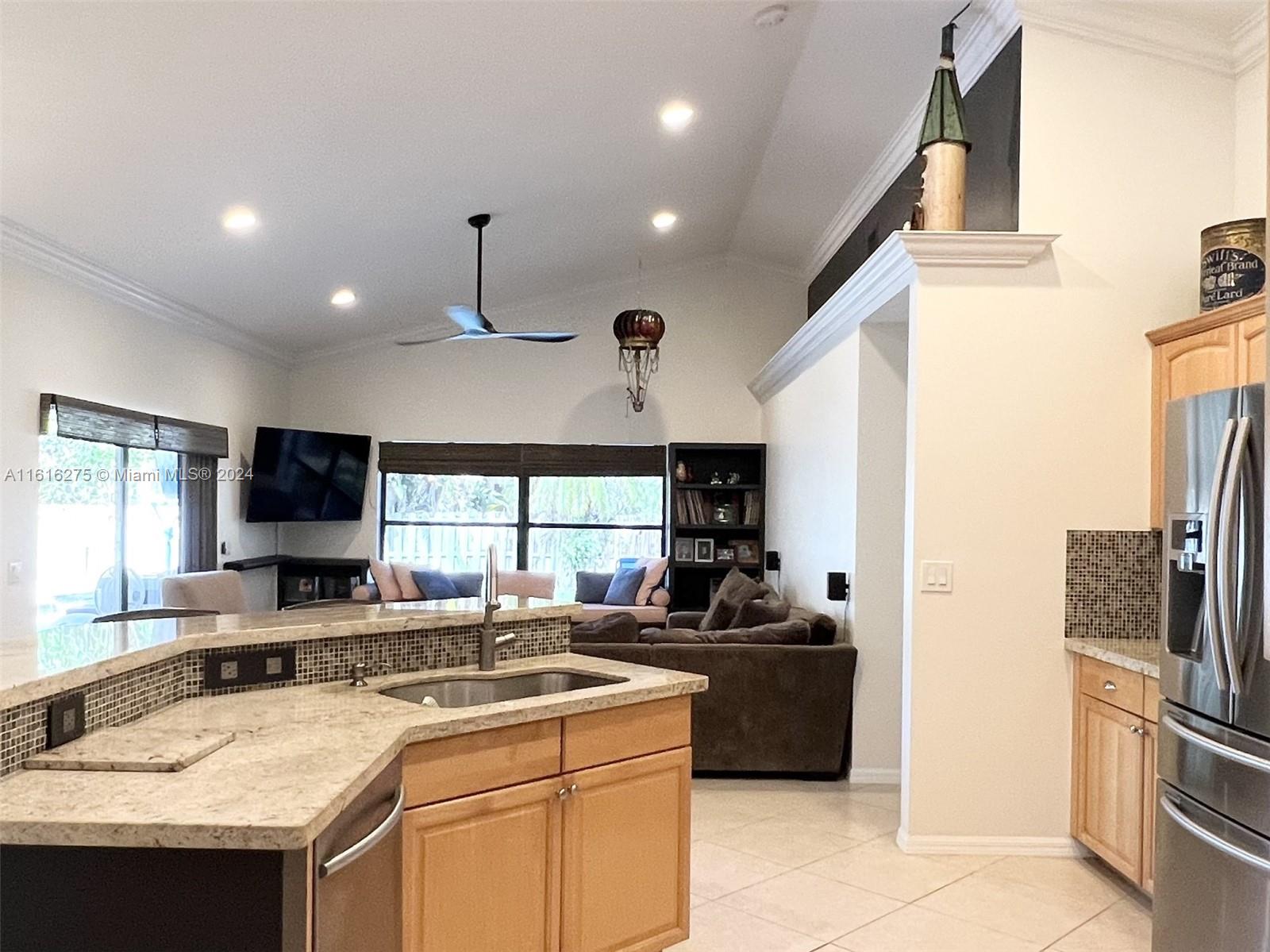 2662 W Abiaca Cir