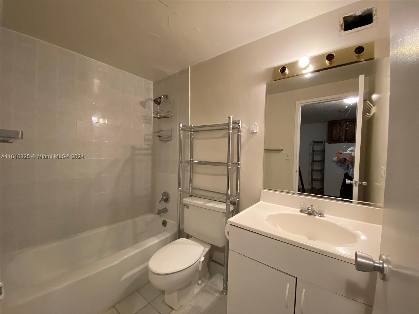 801 Brickell Bay Dr # 769