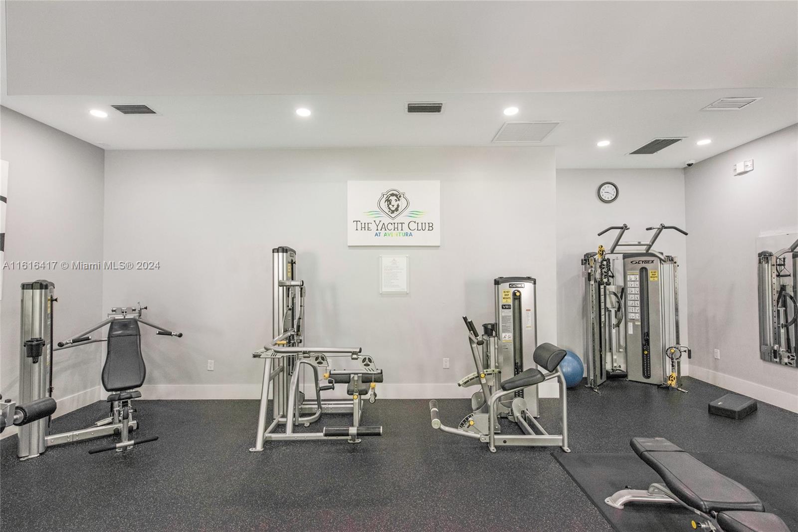 19501 E Country Club Dr # 9503