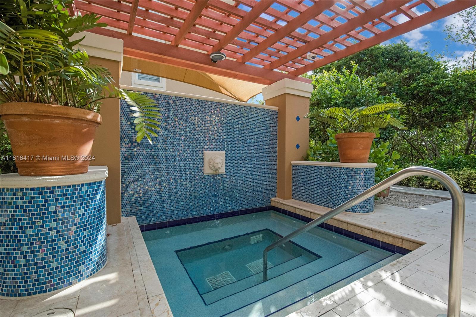 19501 E Country Club Dr # 9503