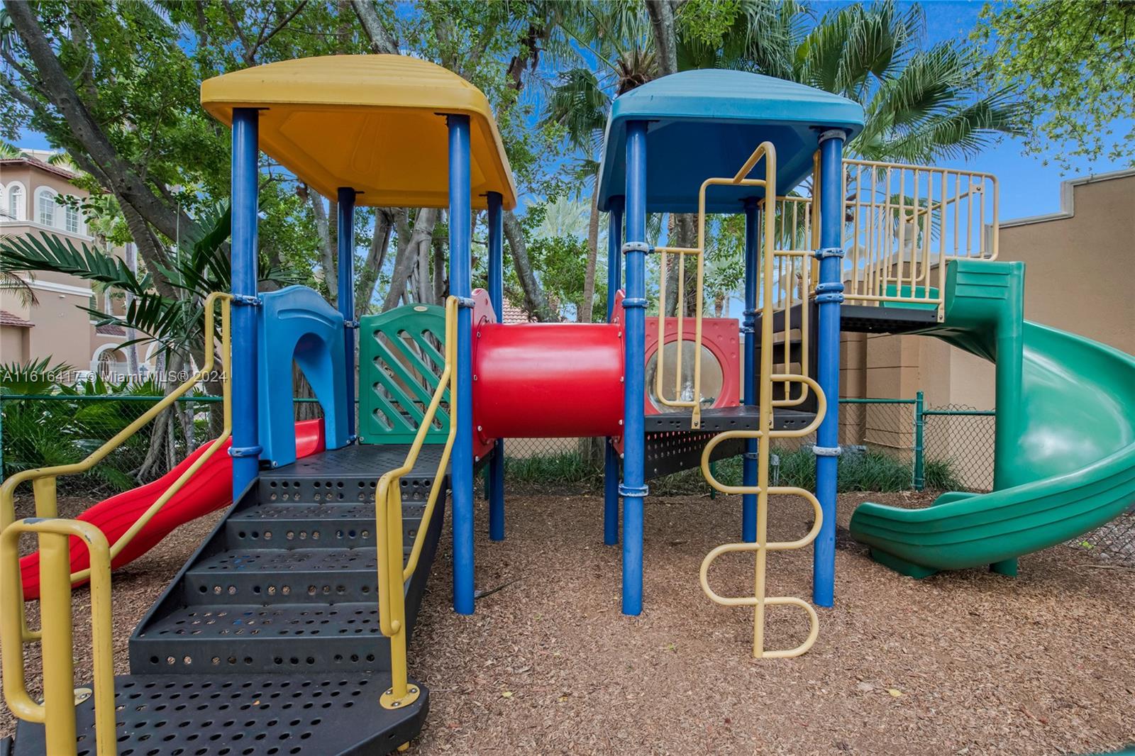 19501 E Country Club Dr # 9503