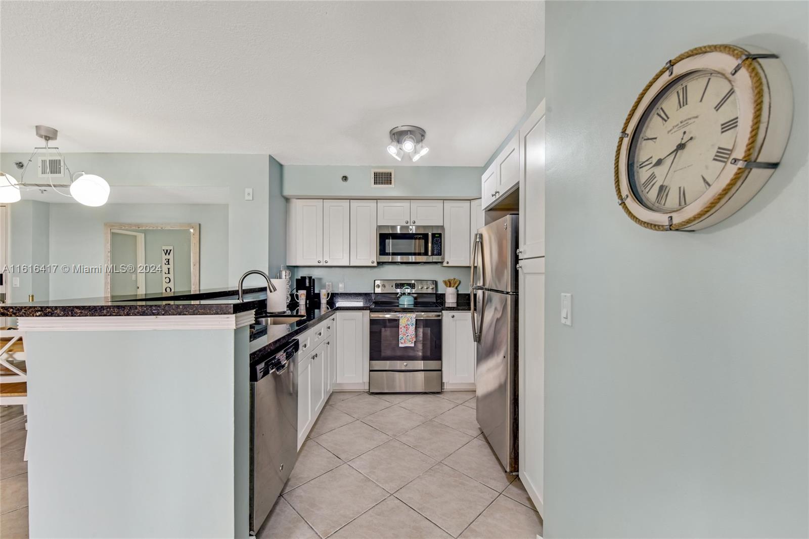 19501 E Country Club Dr # 9503