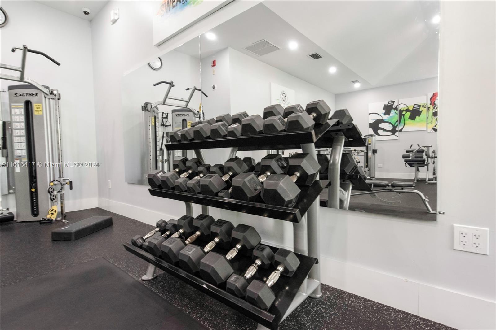 19501 E Country Club Dr # 9503