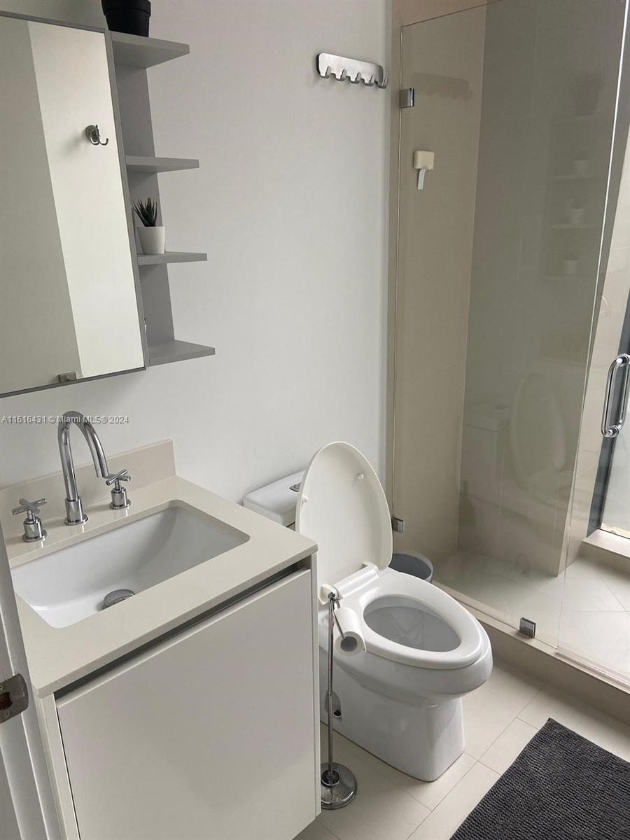 2831 S Bayshore Dr # 1504