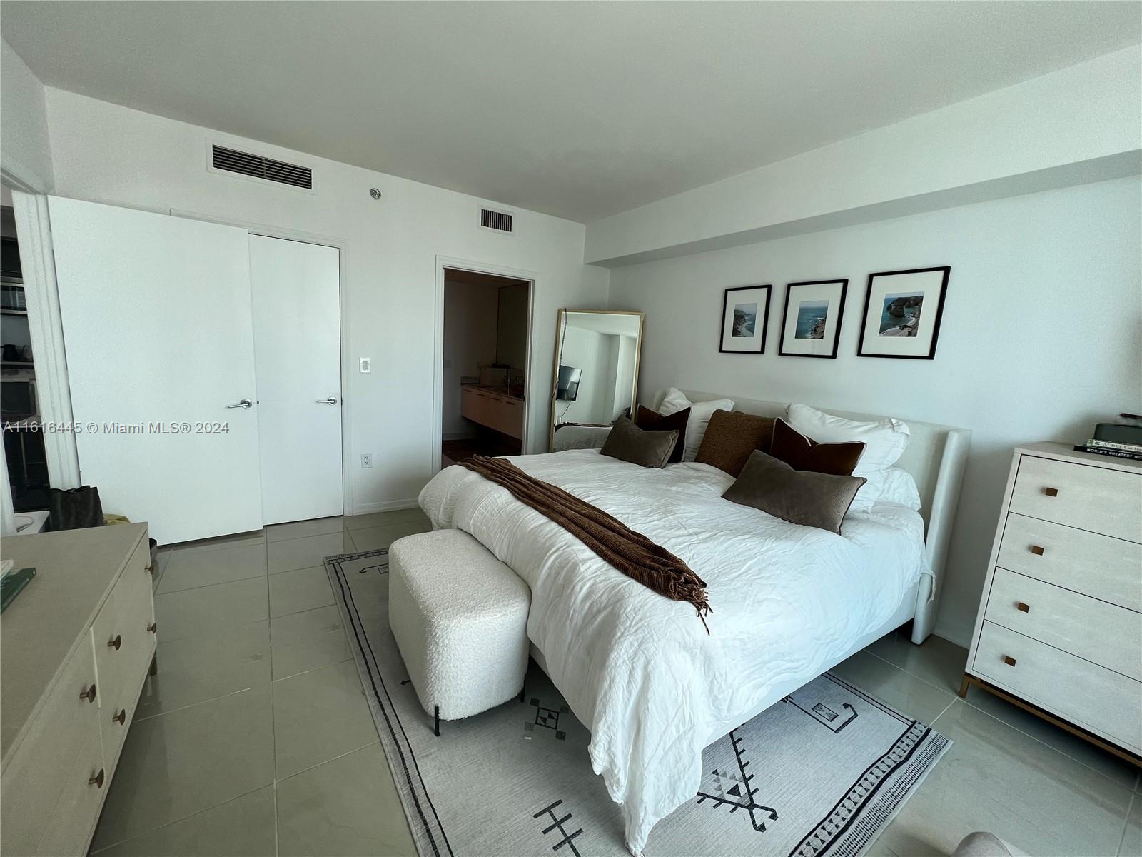55 SE 6th St # 2305